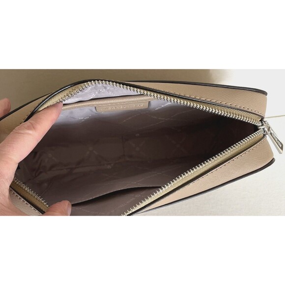 New Michael Kors Jet Set Item Large Zip Chain Crossbody Camel - Picture 5 of 5